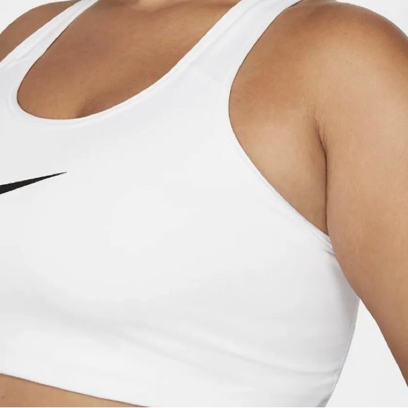 Nike NWT Plus Size 2X Swoosh Medium Support Non Padded White Sports Bra - Picture 5 of 7